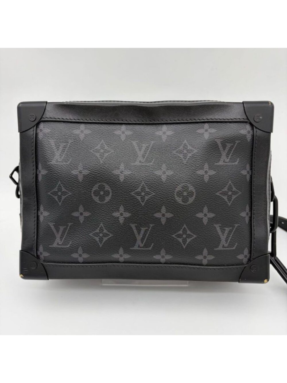 Louis Vuitton Soft Trunk Monogram Eclipse - Picture 2 of 16